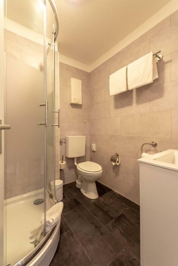 فندق Boardinghouse Burgpark هرث المظهر الخارجي الصورة